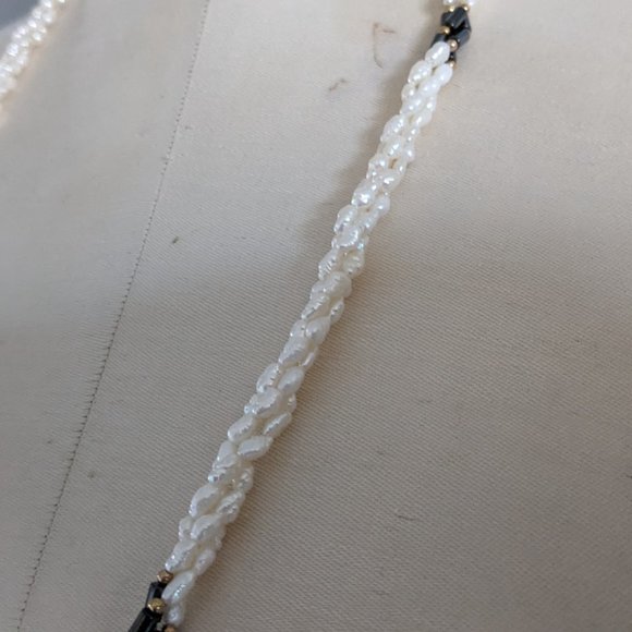 Vintage 1950s Freshwater Pearl & Black Onyx Necklace - Picture 5 of 5